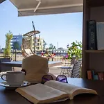 Demyra Boutique 3*